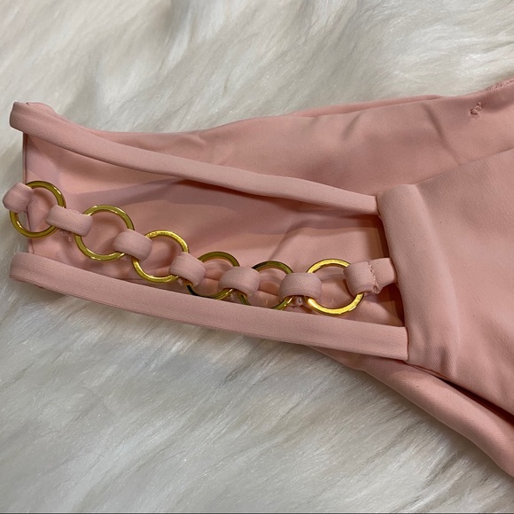 BEACH BUNNY SEXY BIKINI BOTTOM SIZE XS WOMEN SWIM NWT - Picture 12 of 14